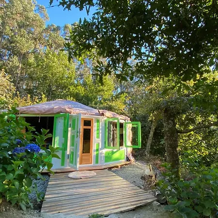 Panoramic Yurt - Naturviana 펜션