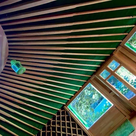 펜션 Panoramic Yurt - Naturviana Portela Susa